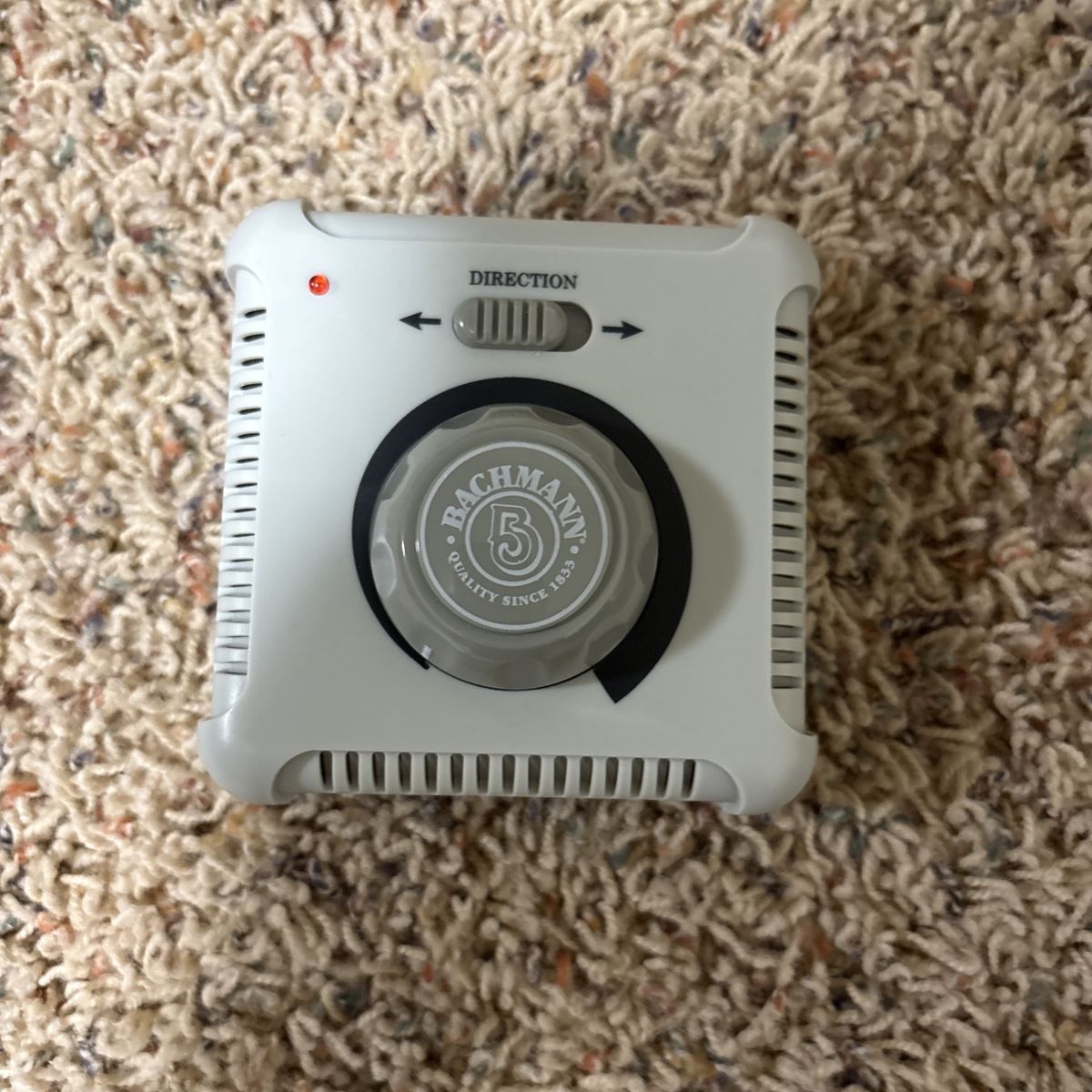 Main image 6