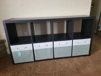 Cube shelf 30X57.5 + 4 baskets13X13