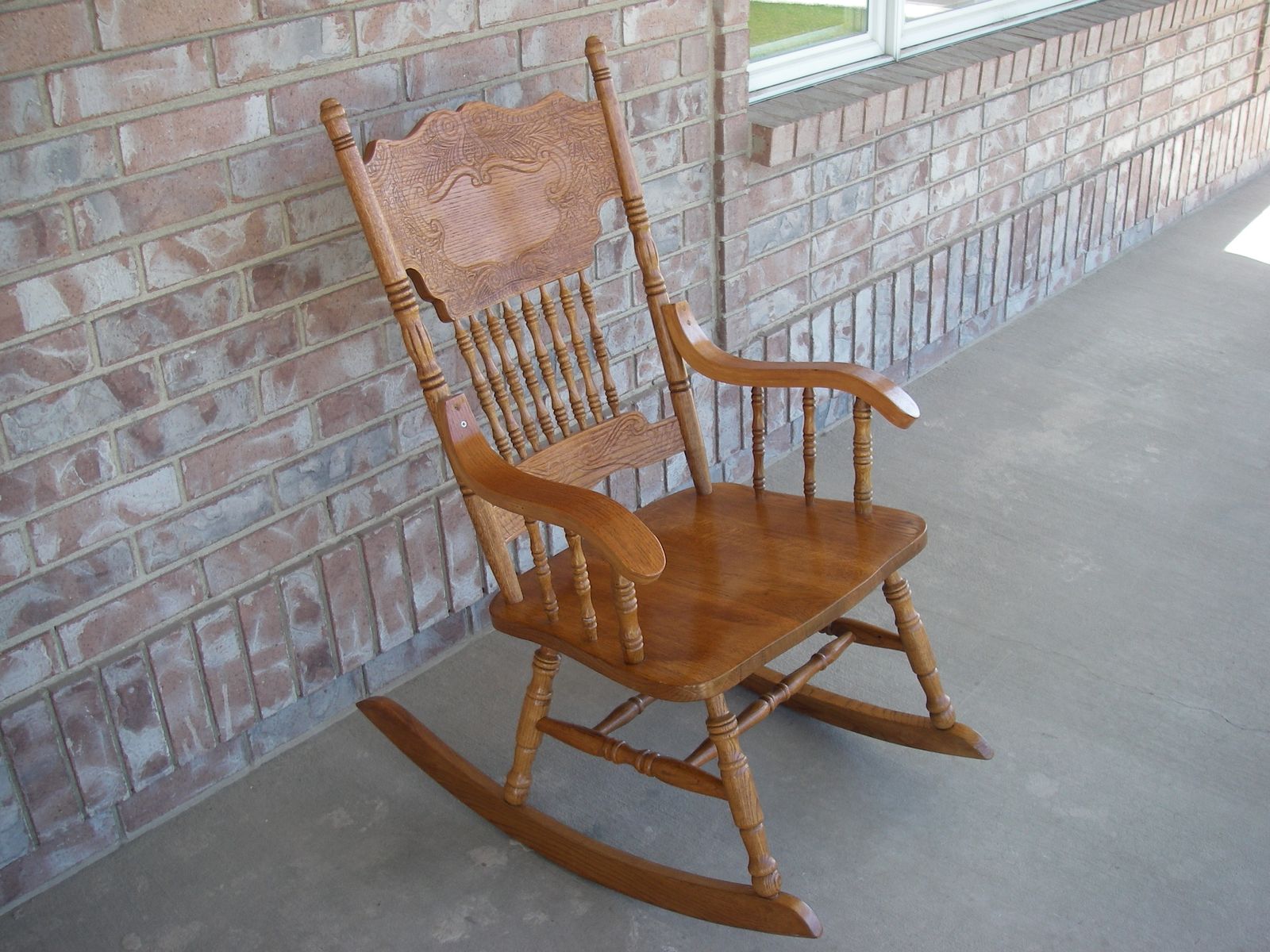 Classic Wooden Rocking Chair, Medium Size, Medium Oak, Hard Wood, Like New Condition, Sturdy