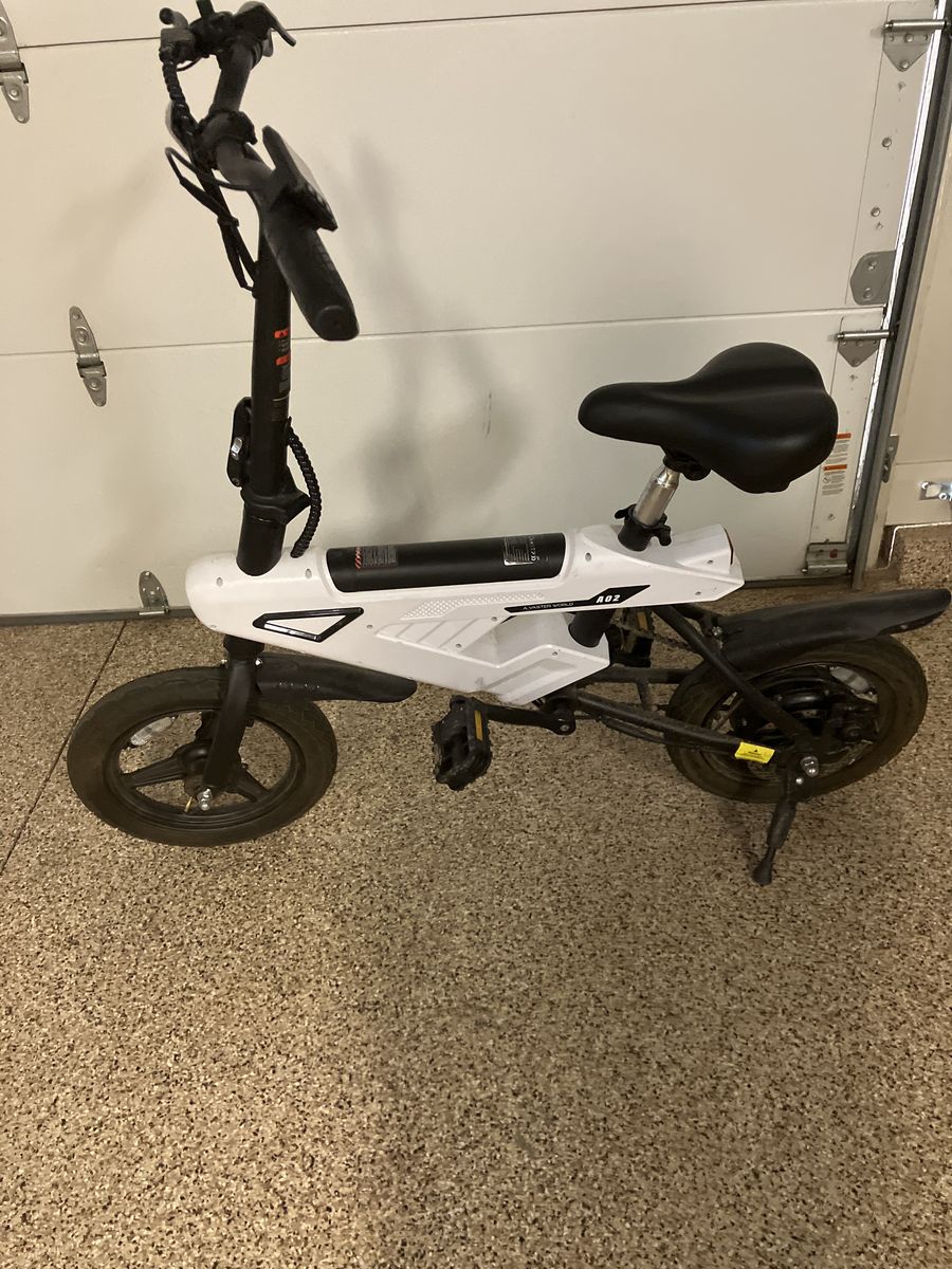 AVDL A02 Epectric Folding Bike