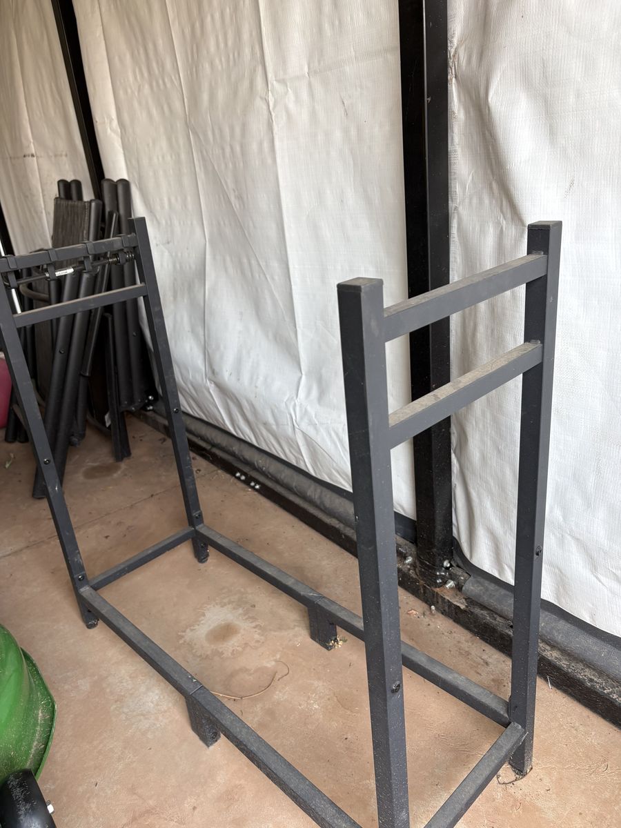 4 ft wide wood crib