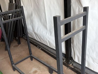 4 ft wide wood crib