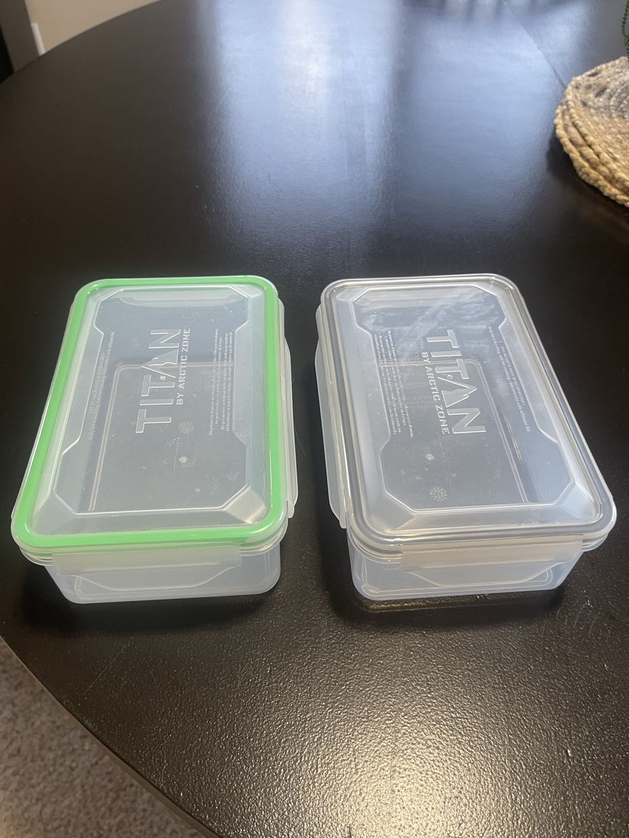 Titan container