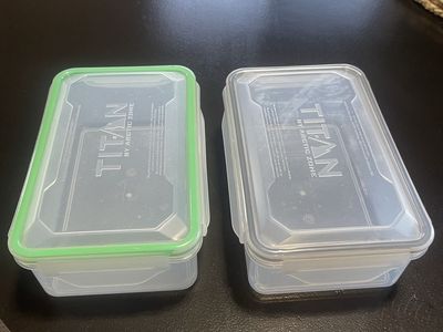 Titan container