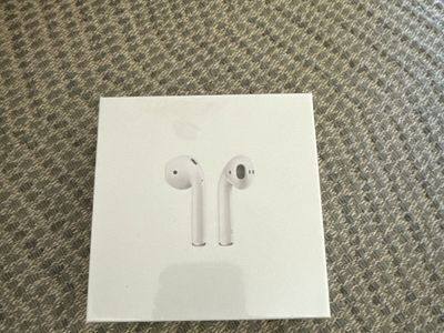 Apple AirPods 2nd Generation with Charging Case - New in Box