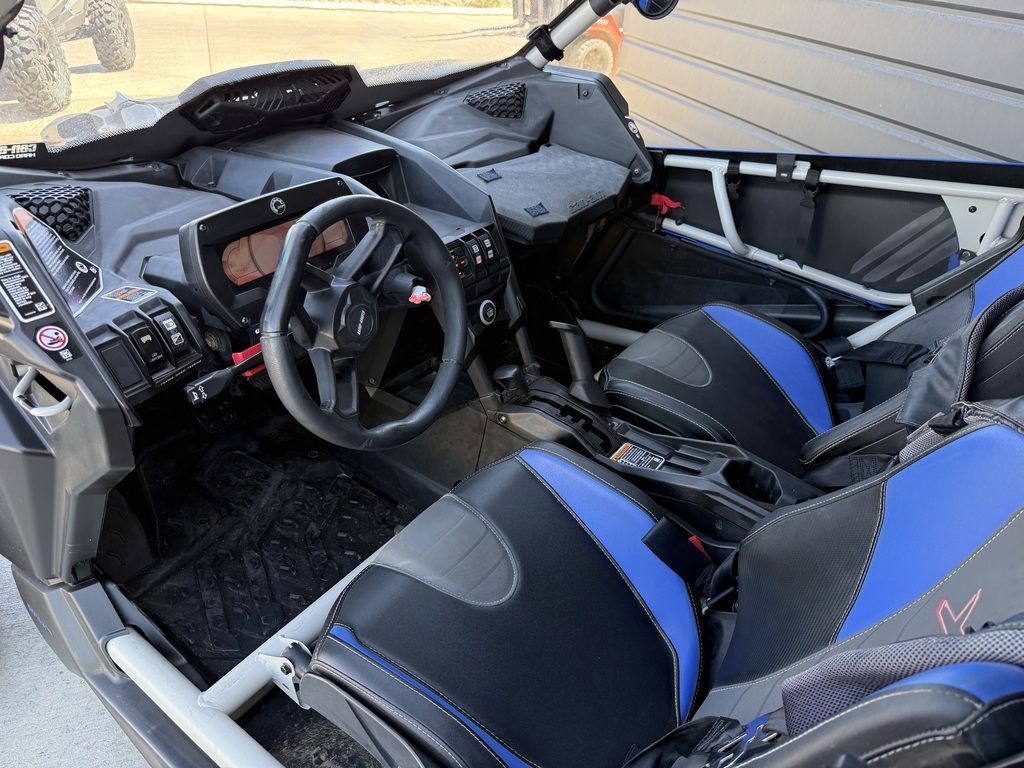 Main image 8