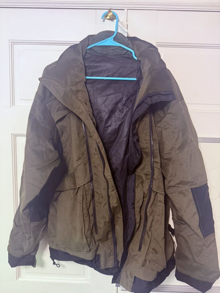 Duckland - Waterproof Hunting / Fishing Jacket (LG