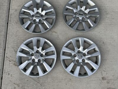 Nissan Altima Hubcaps