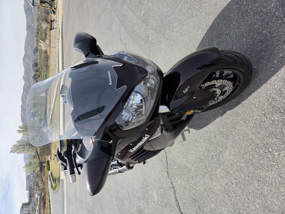 2012 Kawasaki Concours - low miles - 2nd owner