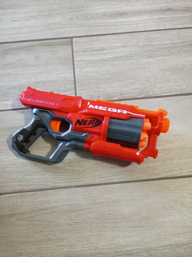 Nerf Mega Cycloneshock