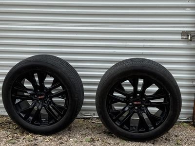 2023 GMC Wheels & Tires