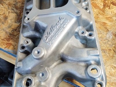 Ford 289 Edelbrock Intake Manifold