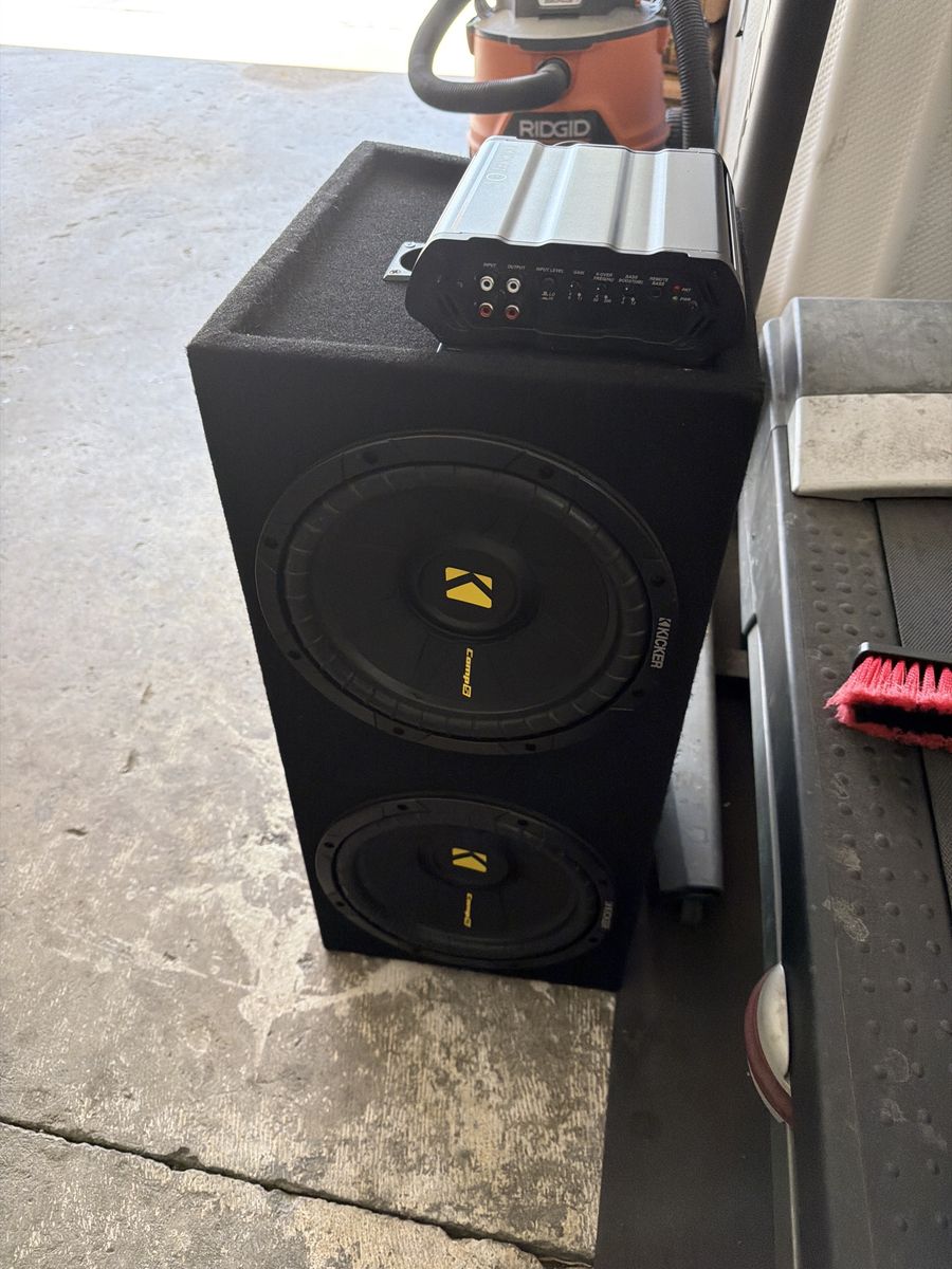 Kicker speakers and CX 600.1 amp