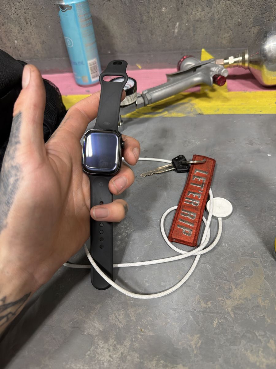 Apple Watch Series 11 GPS+cellular 42mm