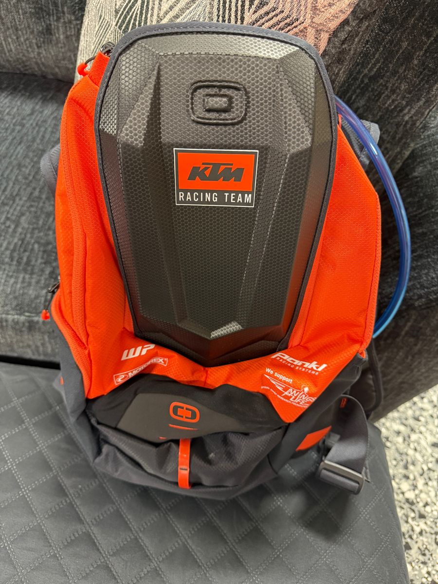 KTM DAKAR 3L Hydration Backpack - Brand New