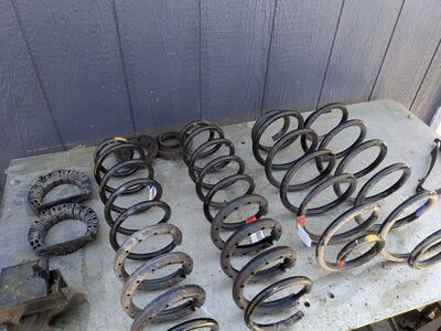 Jeep JL Mopar 2 Inch Lift Kit Coil Springs