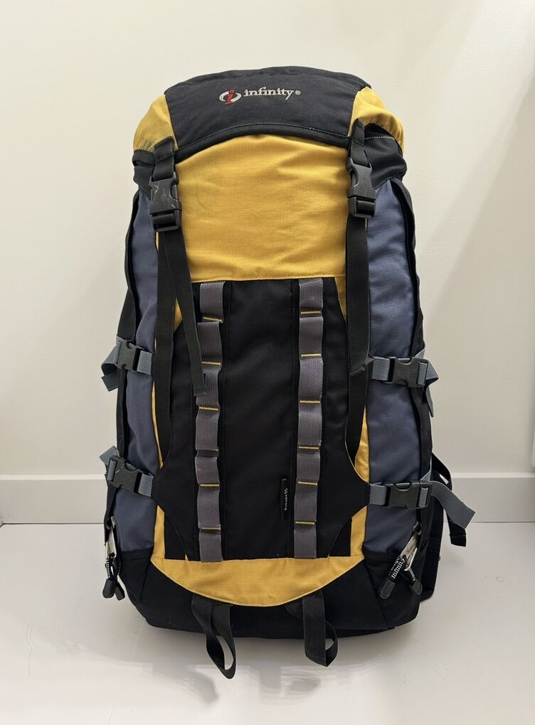 Comfy Infinity Hiking Backpack