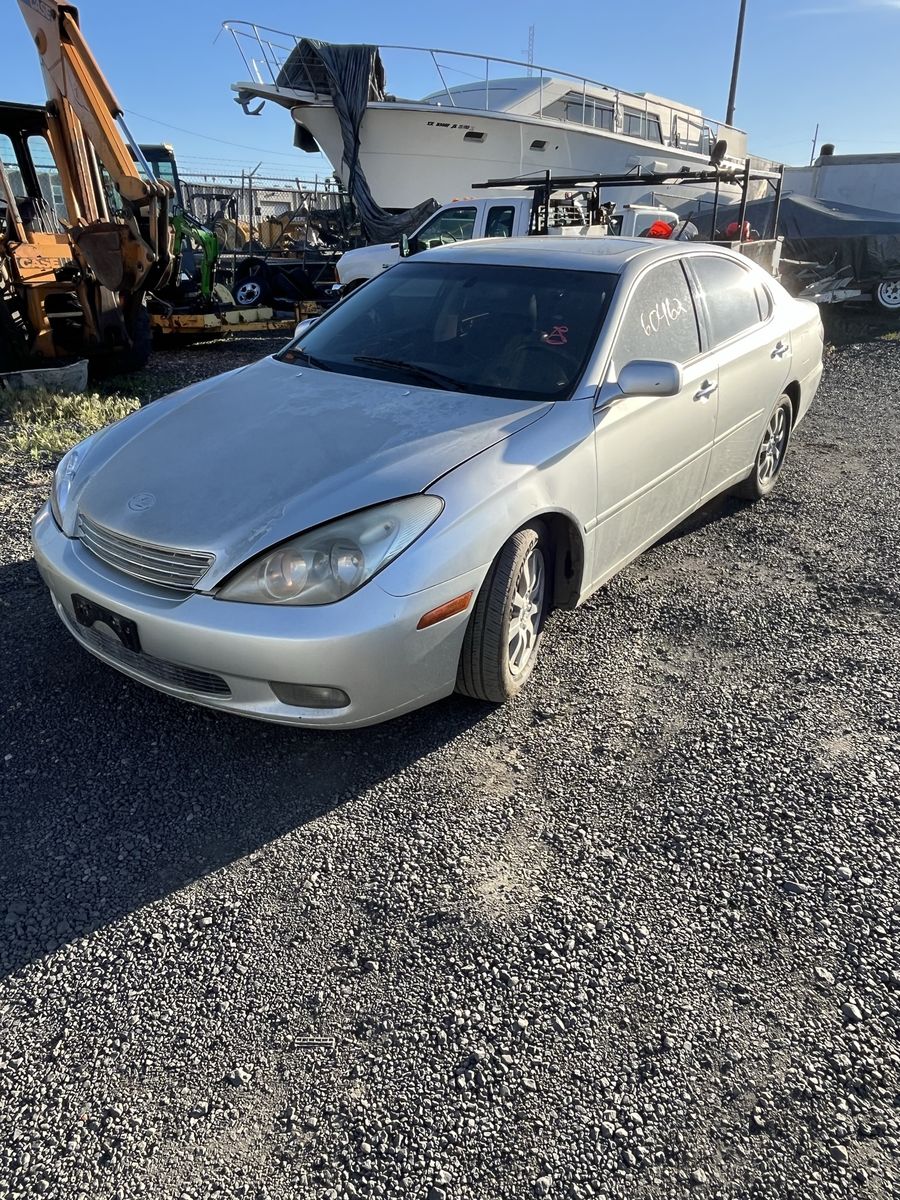 2002 Lexus ES Base