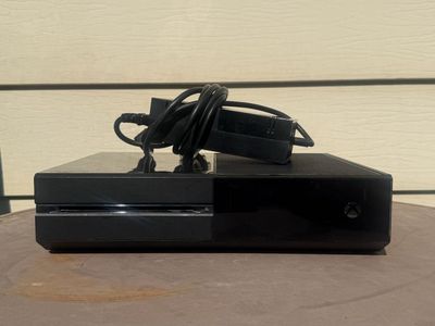 Xbox One 500GB Video Game Console with Power Supply