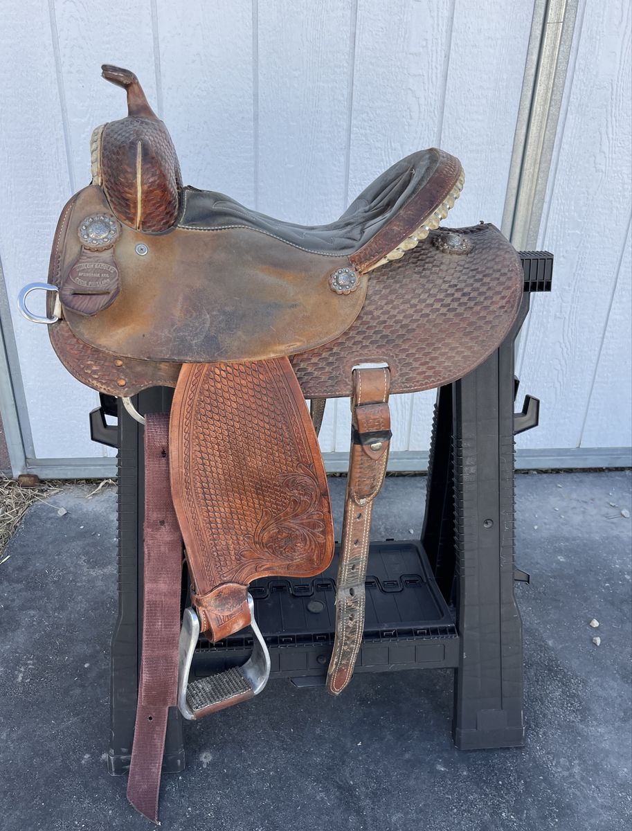 Cecil Phillips Barrel Saddle
