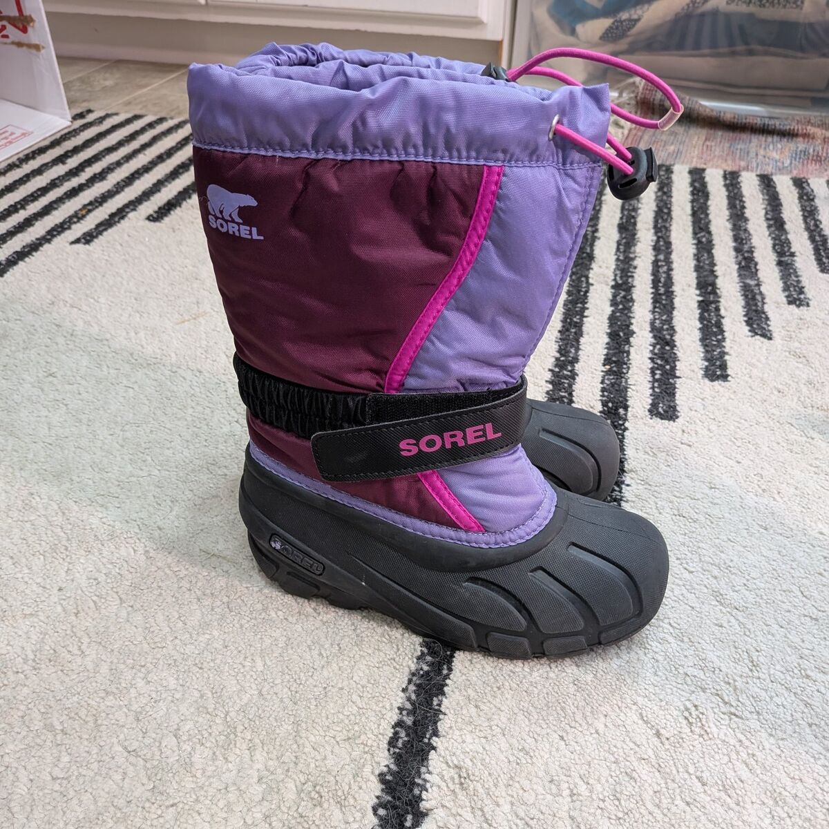 Sorel kids boots (size 1)