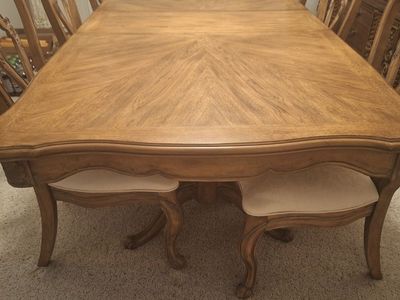 Dining Room Table and Chairs