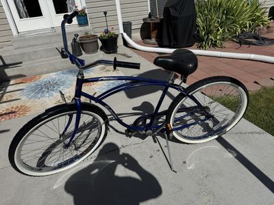 Vintage schwinn cruiser