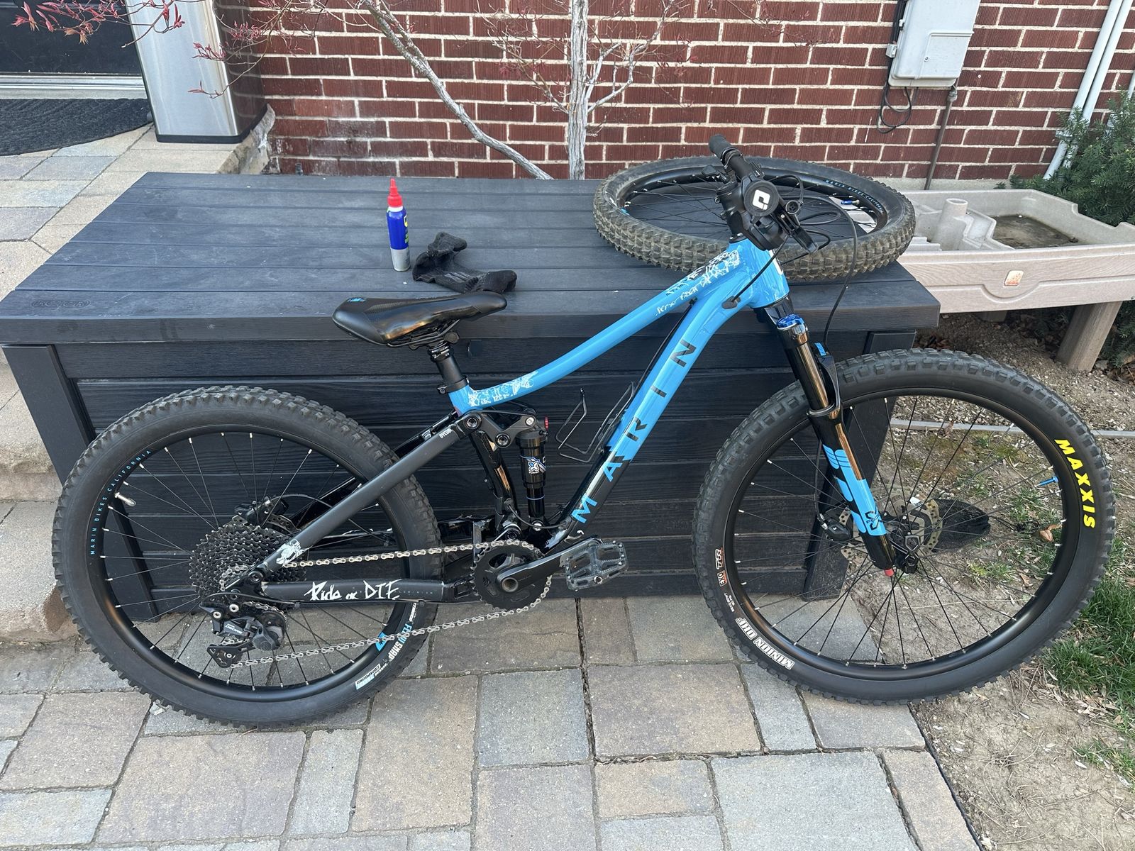 Marin Hawk Hill Jr MTB 24/26”