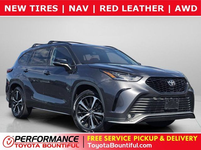 2021 Toyota Highlander XSE