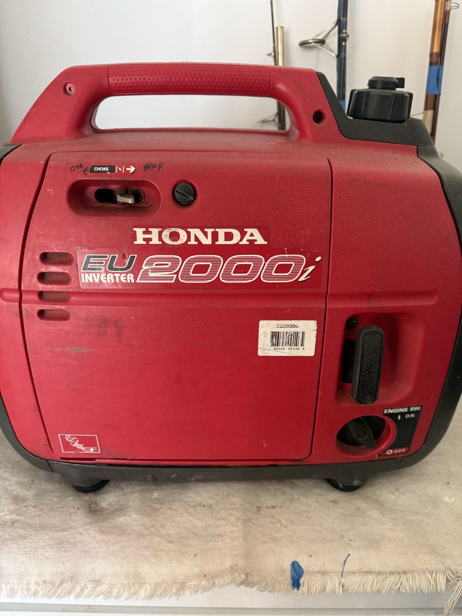 Honda EU2000i 2000W Inverter Generator