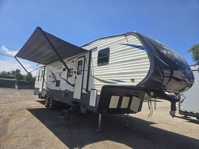 2018 Puma Unleashed 351 Toy Hauler