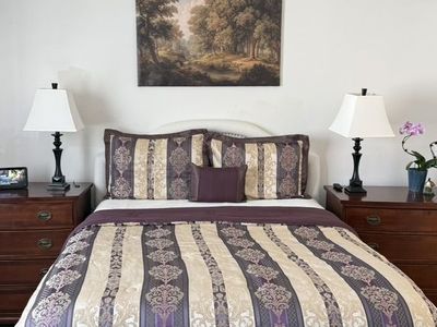 Queen Comforter Set