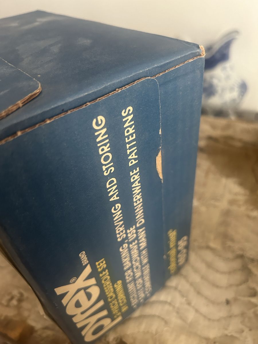 Factory sealed Pyrex 