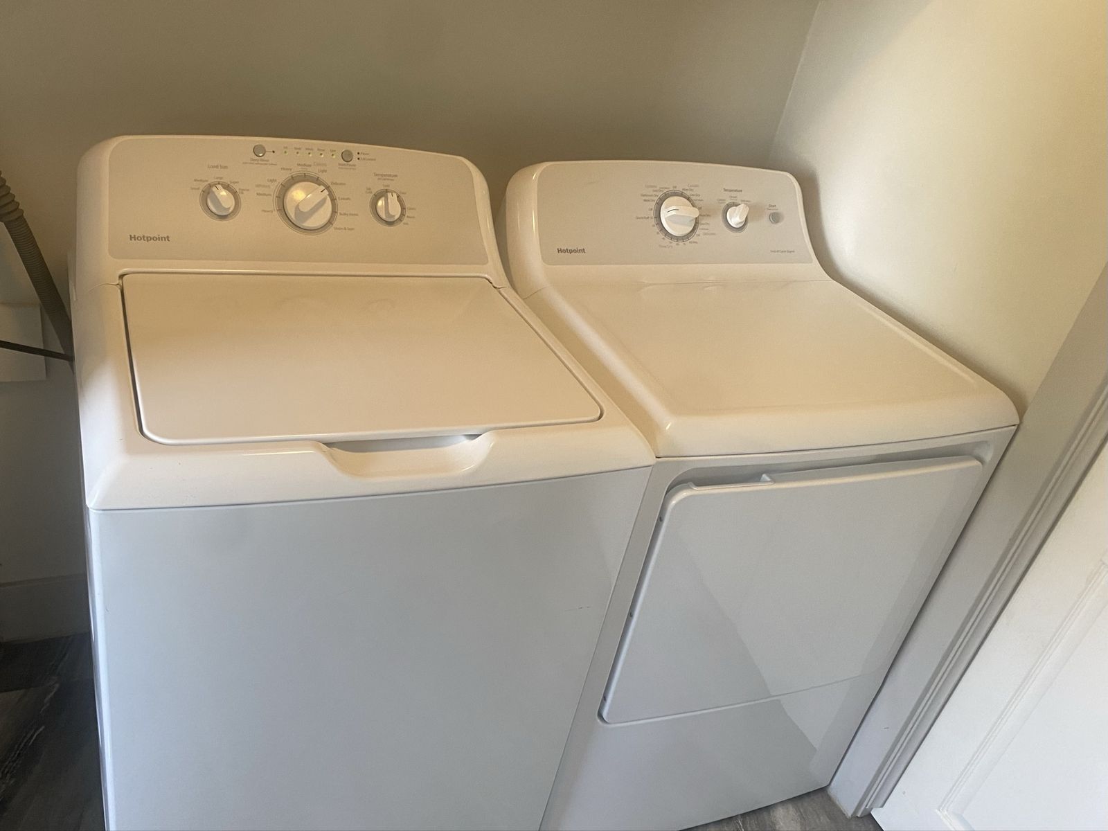 Hot point Washer & Dryer