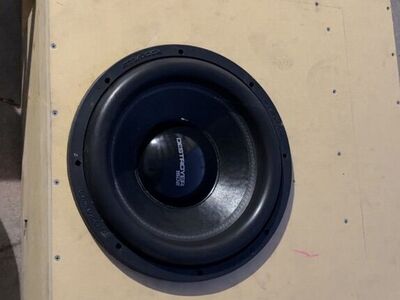 SeLling My Subwoofer 15 With Box Ported