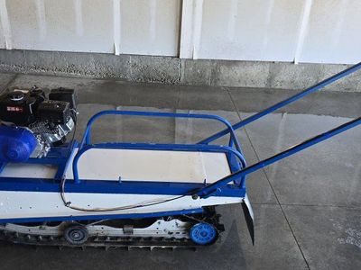 Track sled, Snow dog