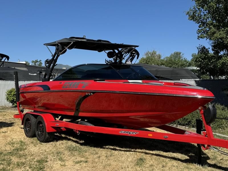 NEW 2024 Sanger 237SX SURF boat
