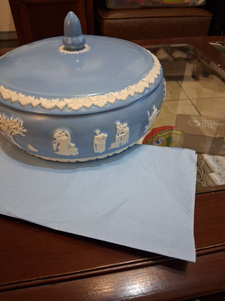 Vintage ceramic , baby blue decorative , covered dish with lid and white figures