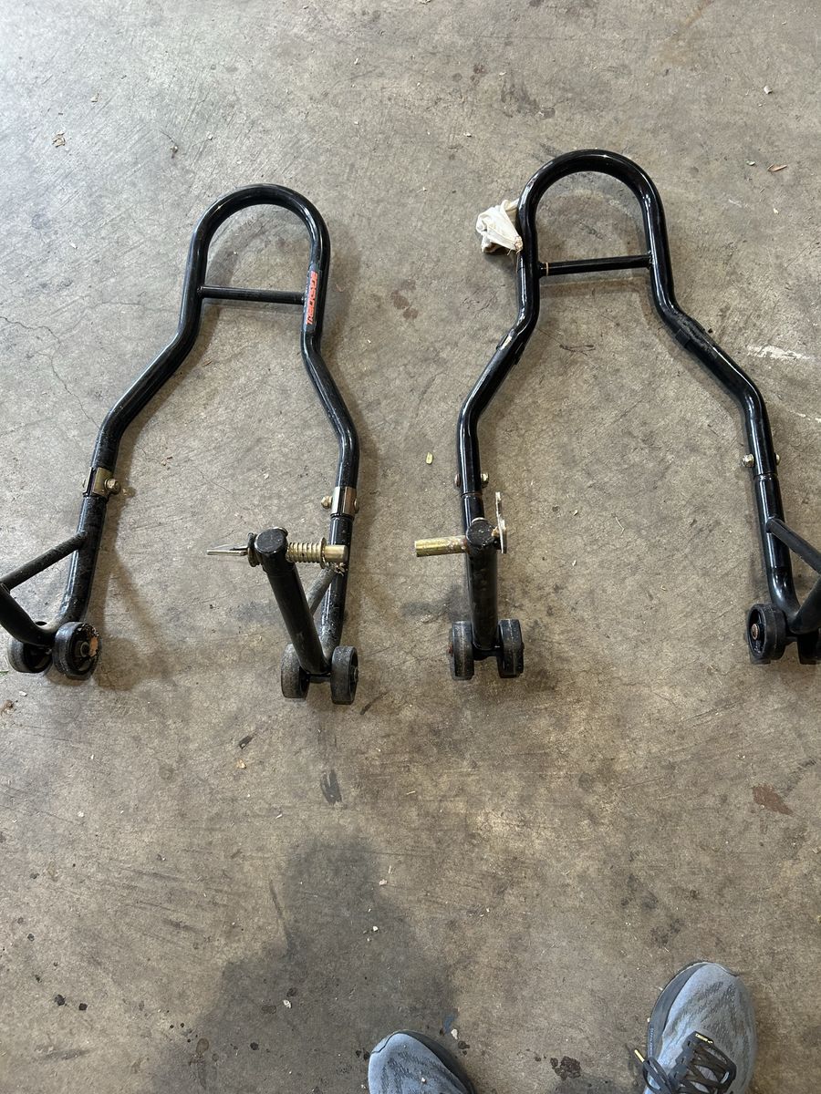 Motorcycle track stand 2 sided