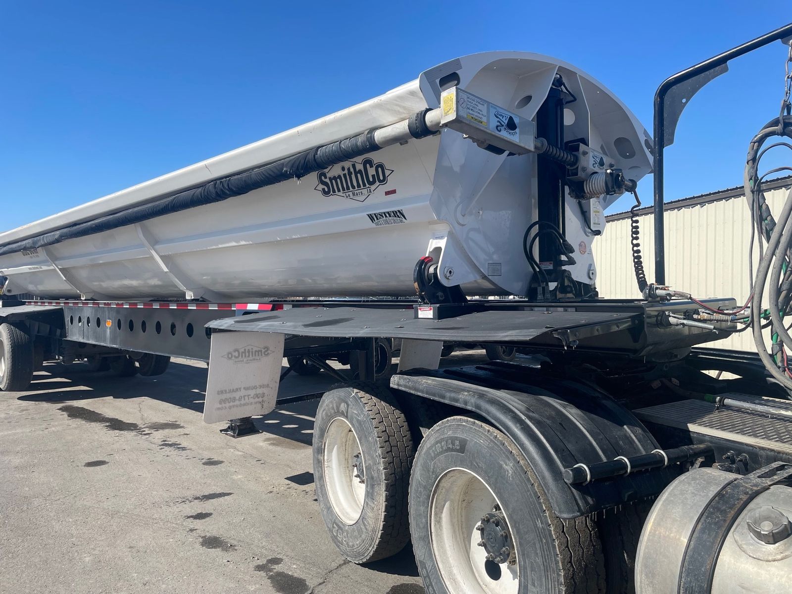 2020 SmithCo SX4 Side Dump Trailer