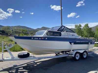 22’ Starcraft Islander IV