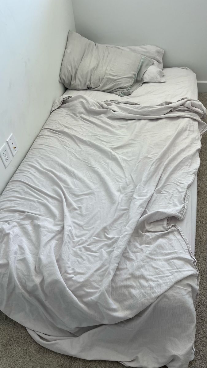 Twin XL bed organic cotton sheets and mattress cover