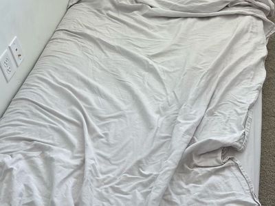 Twin XL bed organic cotton sheets and mattress cover