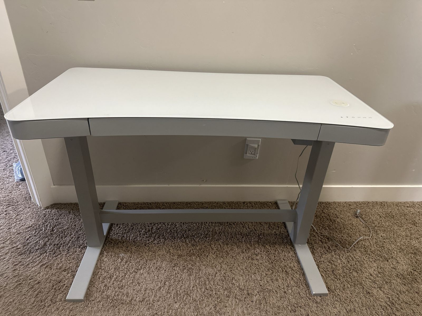 47” Adjustable Electric Desk