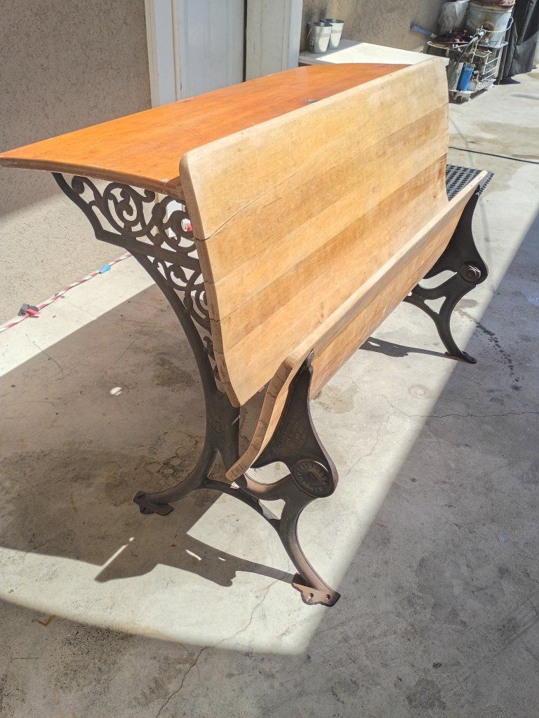 Main image 4