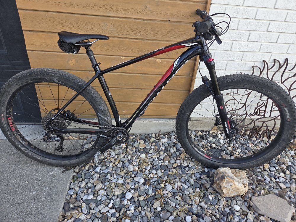 Specialized Fuse Expert 6Fattie Size Large