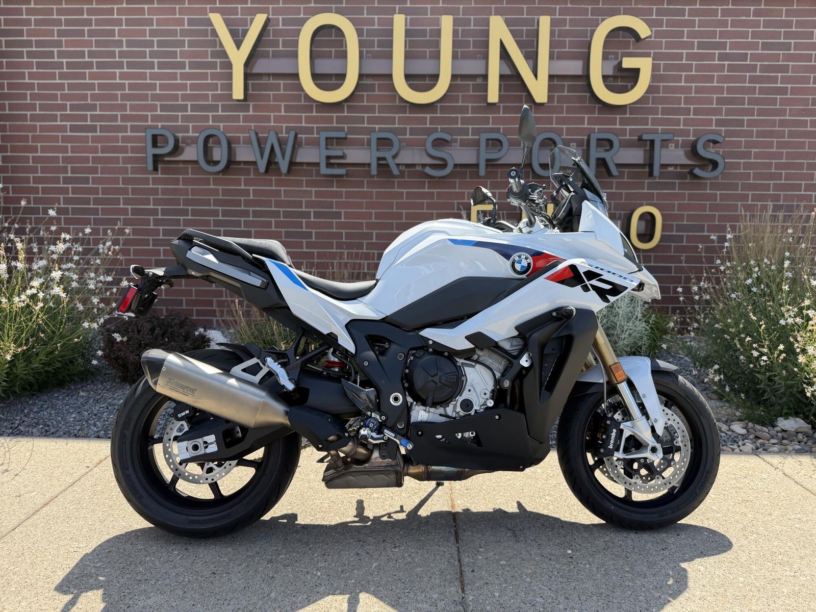 2026 BMW Motorrad S 1000 XR