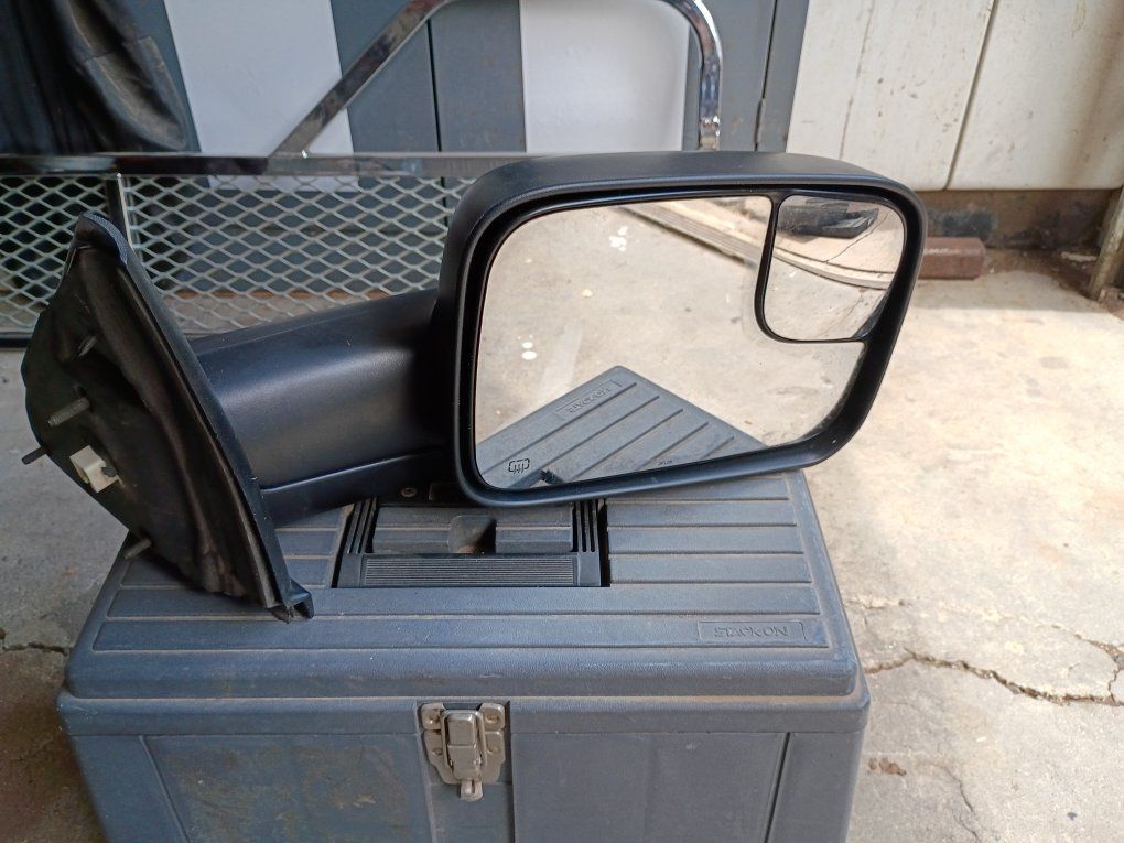 Dodge passenger mirror