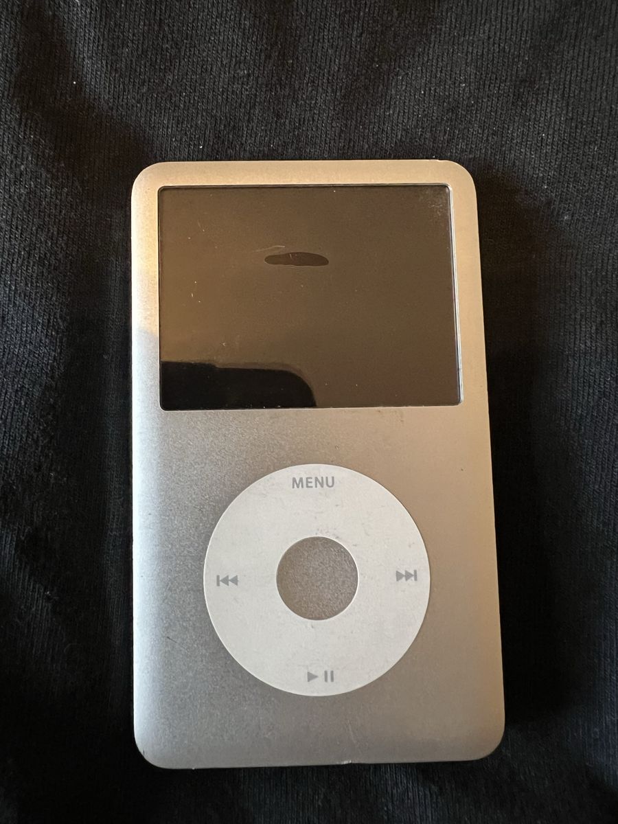 iPod Gen 6 DEAL – Perfect Fix & Flip Opportunity AS-IS