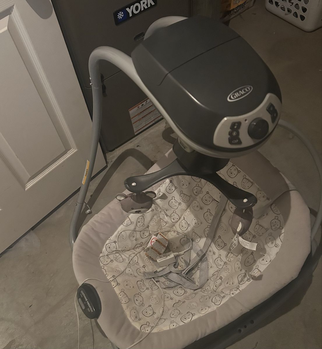 Graco Brand- Baby Swing